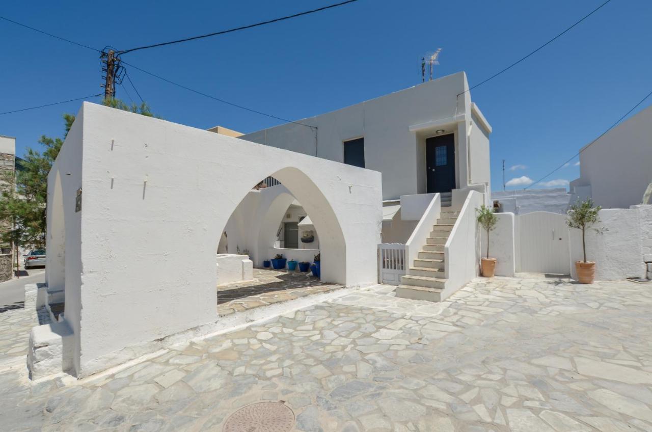 Naxos City Jardin De Castillo , Naxos Town מראה חיצוני תמונה
